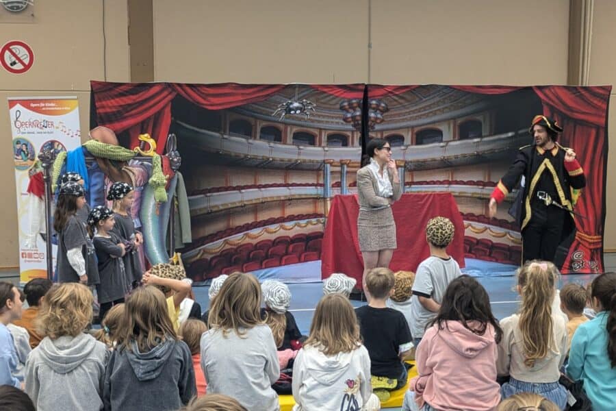 Grundschule Hochberg - Bericht Opernretter